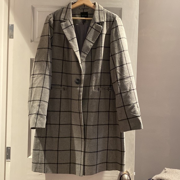 New Look Grid Print Jacket - Picture 2 of 8